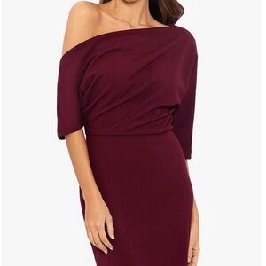 Betsy & Adam off-shoulder crêpe trumpet dress